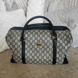 Gucci Plus Vintage GG Monogram Supreme Boston 40 Handbag Leather Royal Blue..